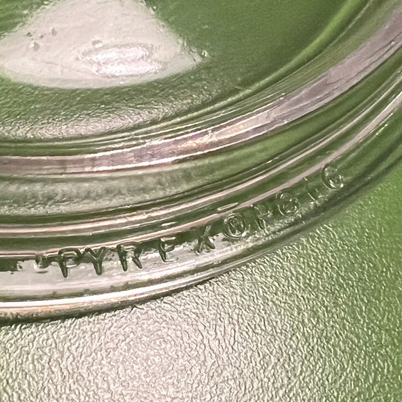 Vintage Pyrex Glass Lid 16 P 8 1 G for round casserole baking dish cover only - Picture 4 of 7
